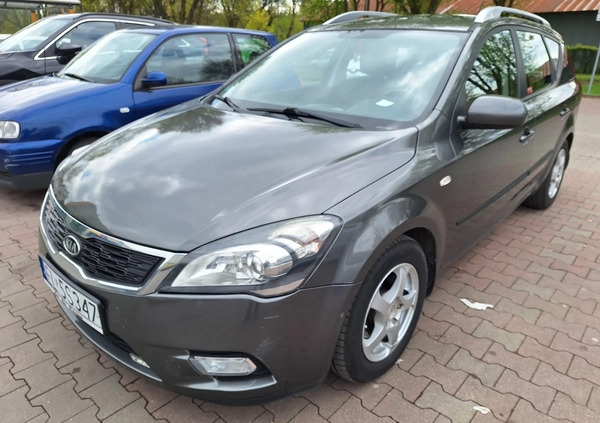 Kia Ceed cena 19800 przebieg: 171675, rok produkcji 2010 z Łódź małe 137